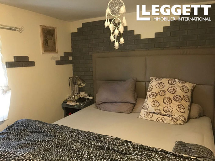 Image No.5-4 Bed House for sale