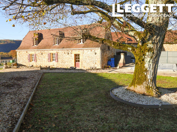 Image No.3-Maison de 5 chambres à vendre à Saint-Léon-sur-Vézère