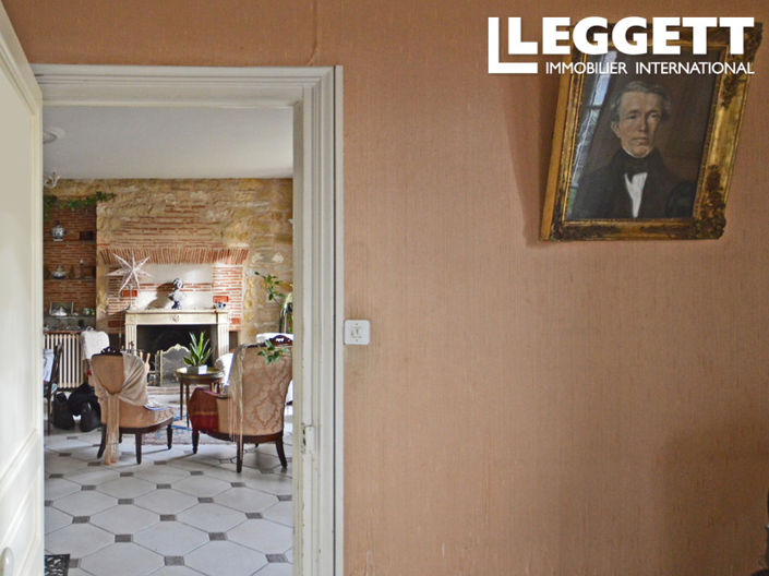 Image No.5-5 Bed House for sale