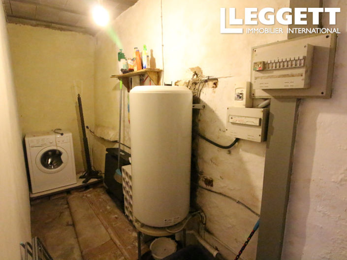 Image No.10-2 Bed House for sale