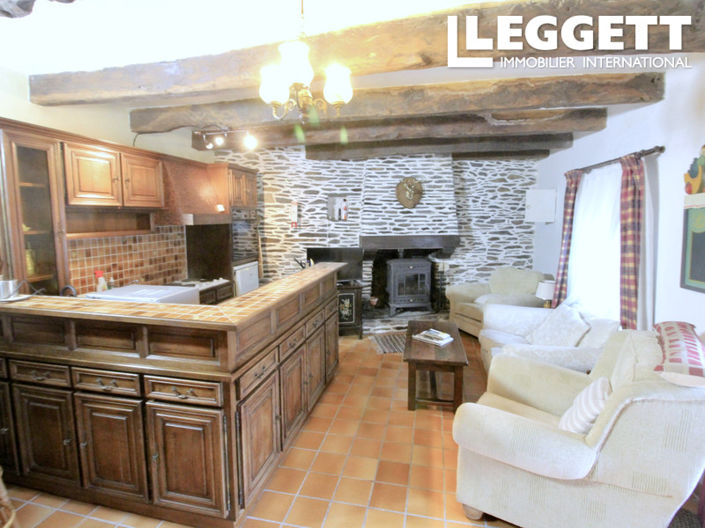 Image No.2-2 Bed House for sale