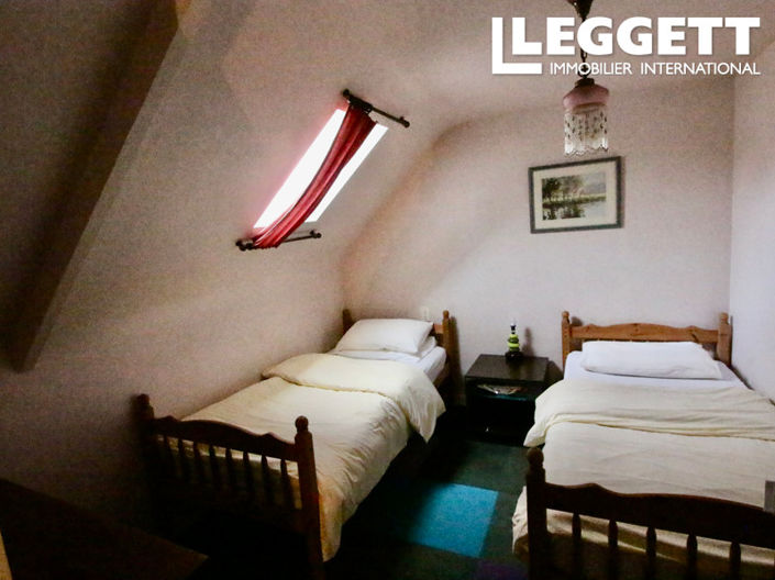 Image No.7-2 Bed House for sale