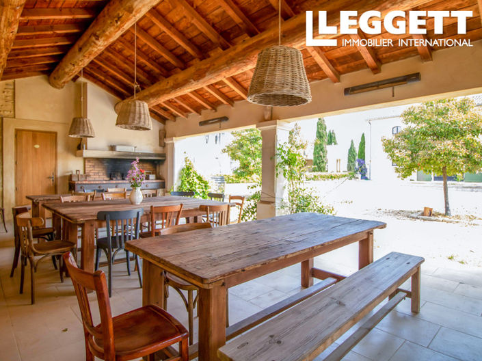 Image No.6-10 Bed House for sale