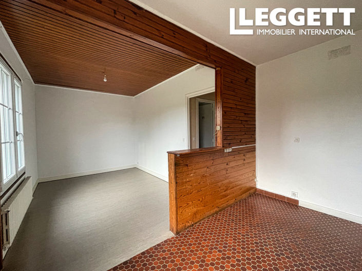 Image No.6-4 Bed House for sale