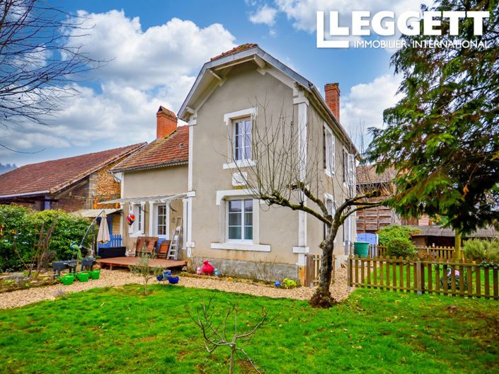 Image No.2-4 Bed House for sale