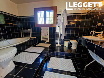 ahr0chm6ly9jzg4uagvzdglhlmltbw8vaw1hz2uvvevom