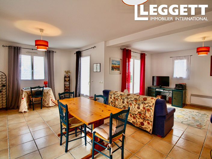 Image No.6-4 Bed House for sale