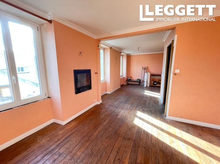 Image No.7-3 Bed House for sale