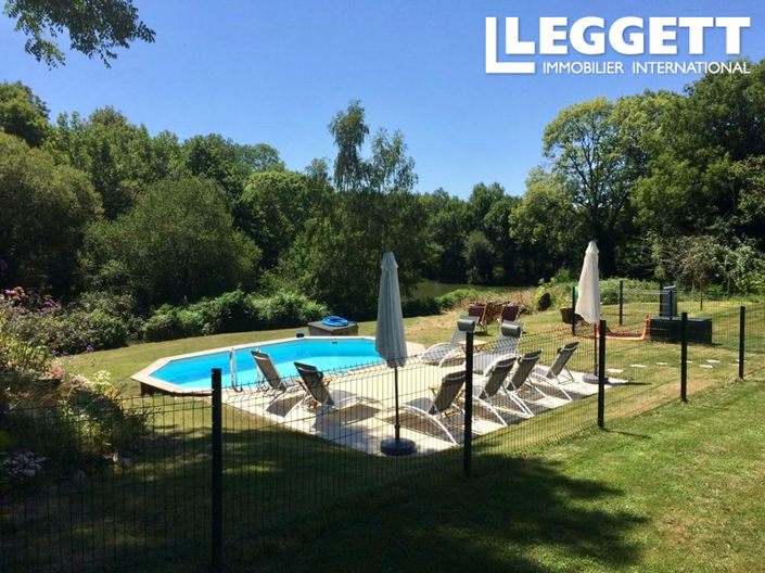 Image No.5-6 Bed House for sale