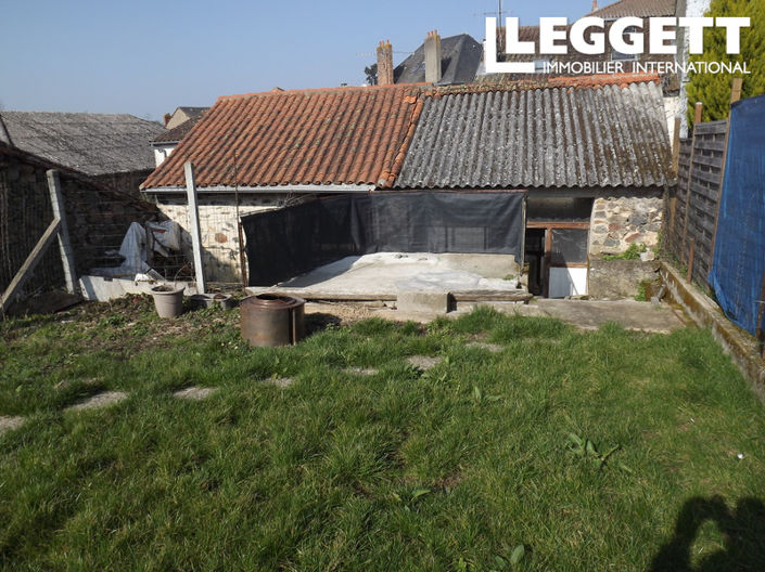 Image No.8-4 Bed House for sale