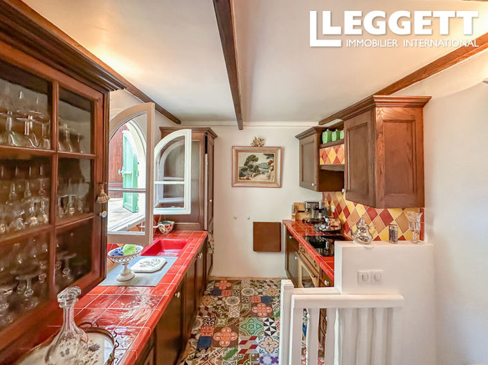 Image No.6-3 Bed House for sale