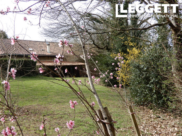 Image No.10-4 Bed House for sale