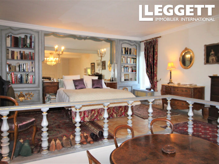 Image No.10-7 Bed House for sale