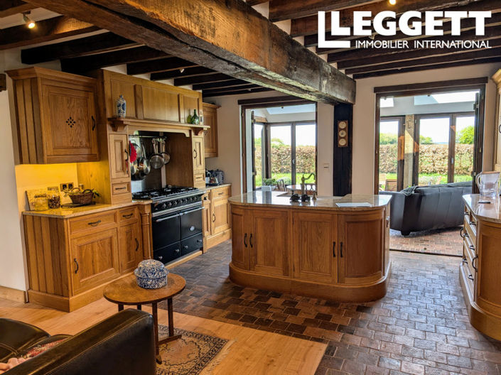 Image No.3-5 Bed House for sale