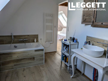 ahr0chm6ly9jzg4uagvzdglhlmltbw8vaw1hz2uvvevom