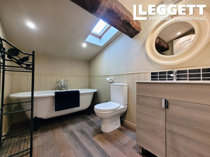 Image No.7-4 Bed House for sale