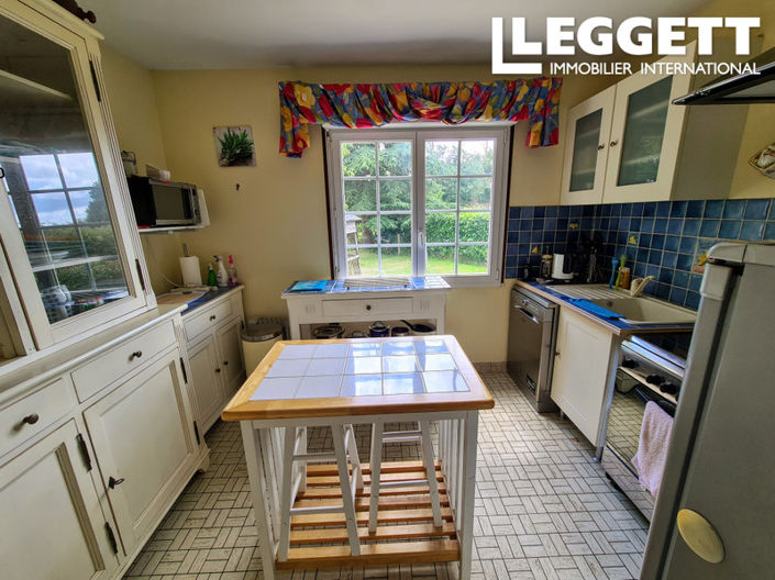 Image No.3-3 Bed House for sale