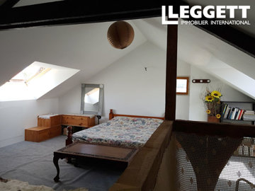 ahr0chm6ly9jzg4uagvzdglhlmltbw8vaw1hz2uvvevom