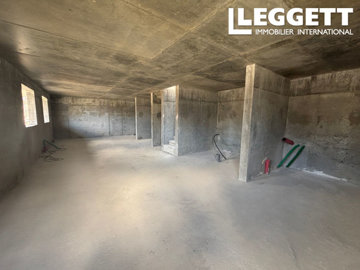 ahr0chm6ly9jzg4uagvzdglhlmltbw8vaw1hz2uvvevom