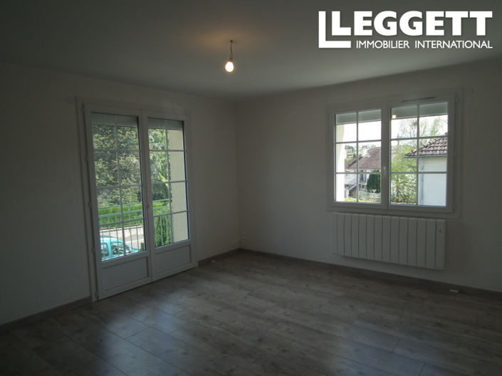 Image No.6-3 Bed House for sale