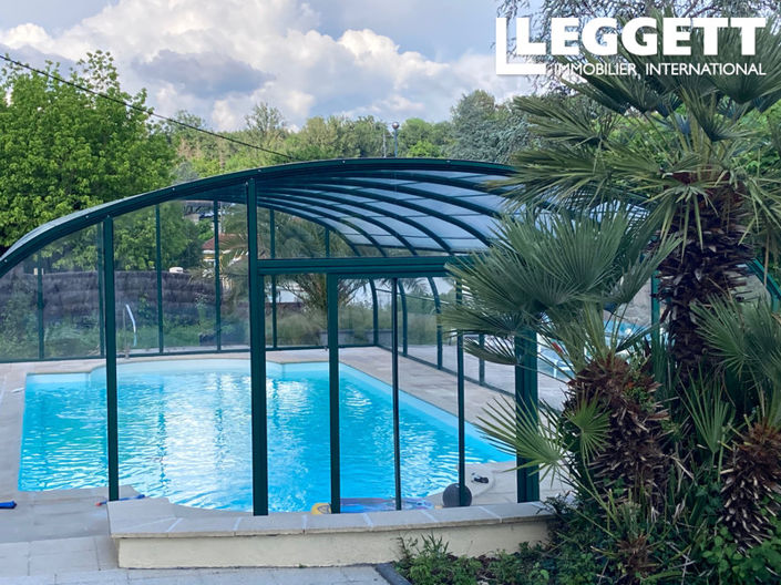 Image No.2-22 Bed House for sale