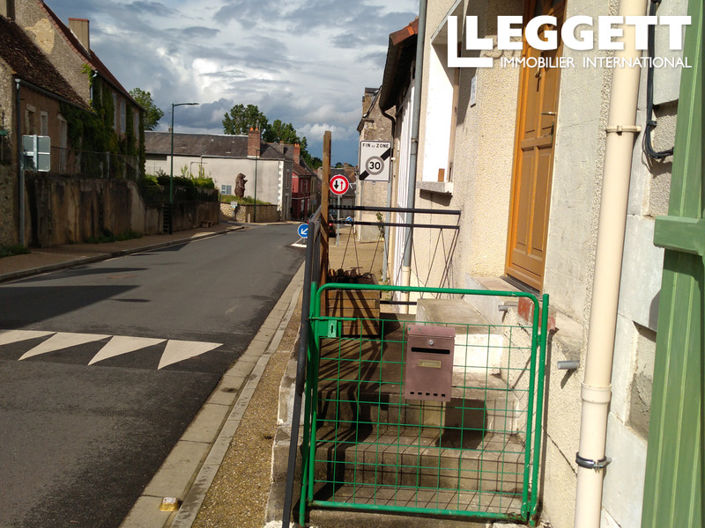 Image No.9-3 Bed House for sale