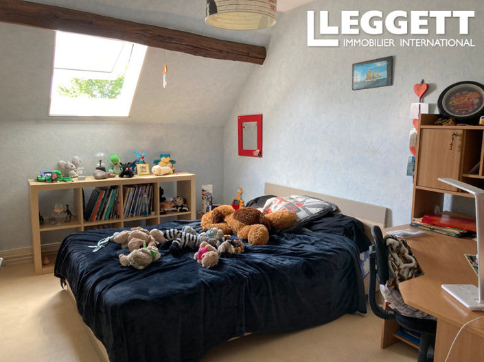 Image No.9-4 Bed House for sale