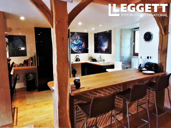 Image No.2-5 Bed House for sale