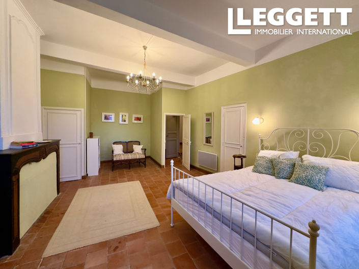 Image No.7-4 Bed House for sale