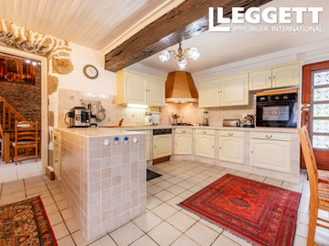 ahr0chm6ly9jzg4uagvzdglhlmltbw8vaw1hz2uvvevom