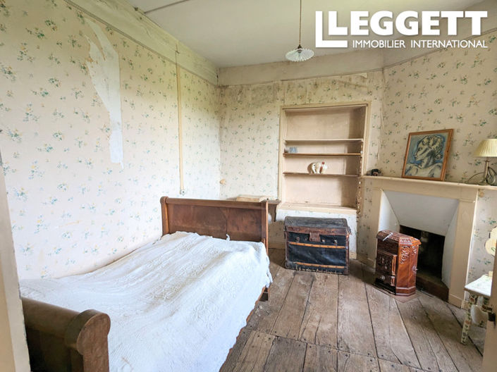 Image No.8-3 Bed House for sale