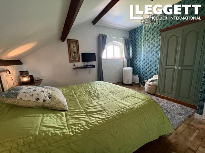 Image No.7-4 Bed House for sale