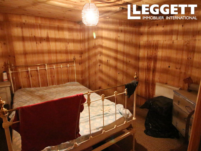 Image No.5-2 Bed House for sale