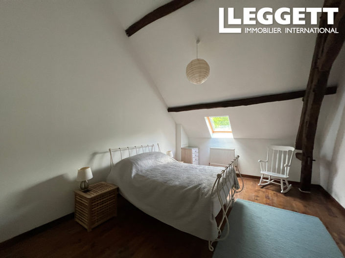 Image No.9-5 Bed House for sale