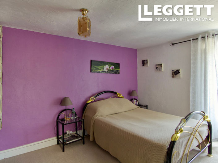 Image No.5-1 Bed House for sale