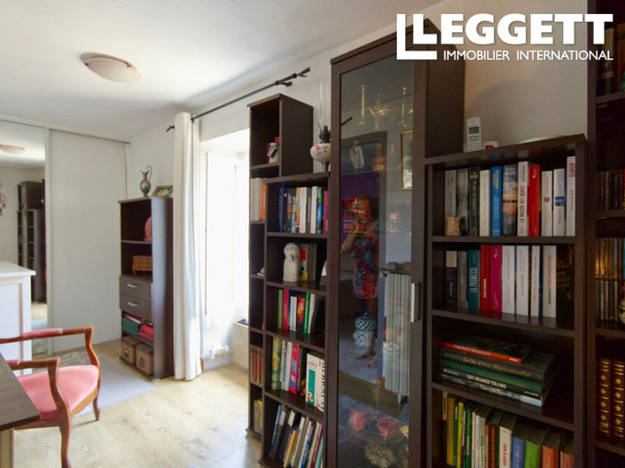 Image No.6-1 Bed House for sale