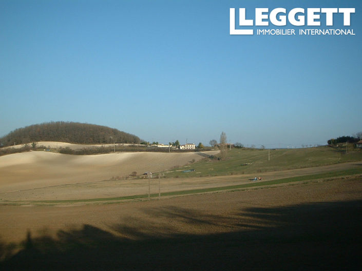 Image No.10-4 Bed House for sale