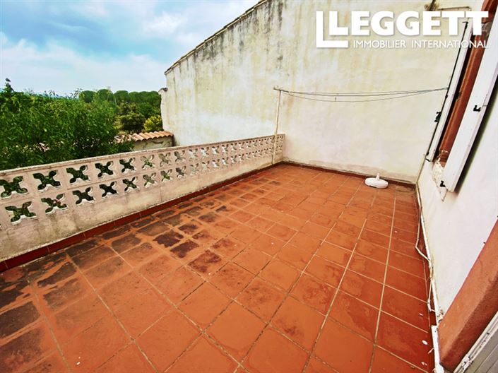 Image No.7-7 Bed House for sale