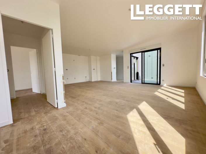 Image No.8-4 Bed Apartment for sale