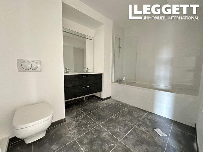 Image No.8-3 Bed Apartment for sale