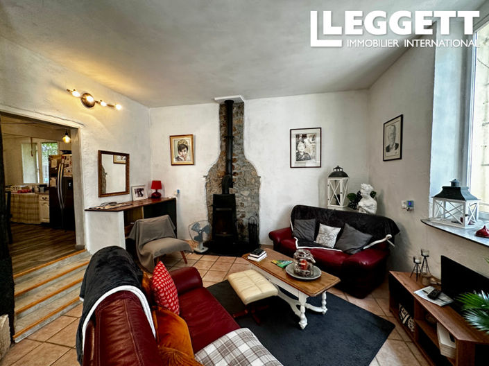 Image No.8-5 Bed House for sale