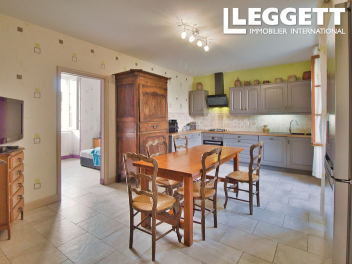 Image No.7-2 Bed House for sale