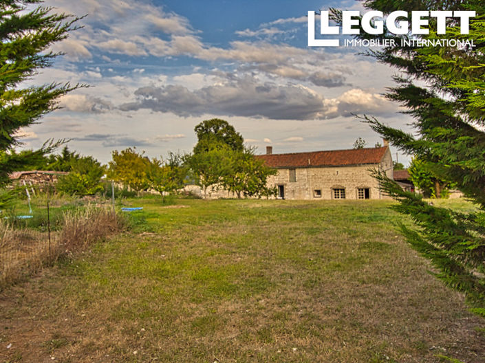 Image No.9-2 Bed House for sale