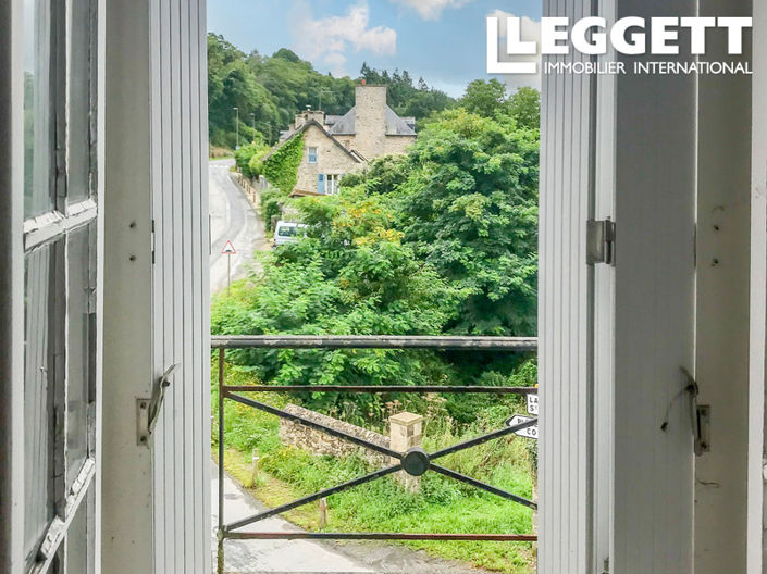 Image No.2-8 Bed House for sale