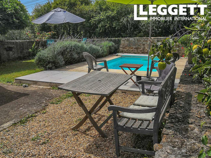 Image No.2-4 Bed House for sale