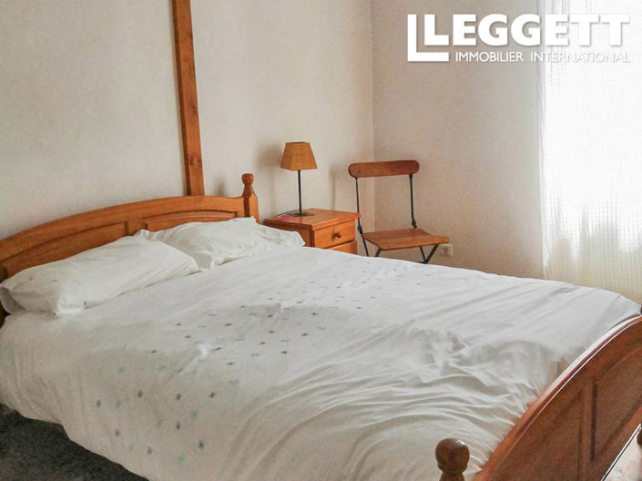 Image No.7-4 Bed House for sale