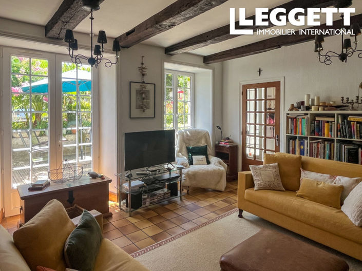 Image No.2-5 Bed House for sale