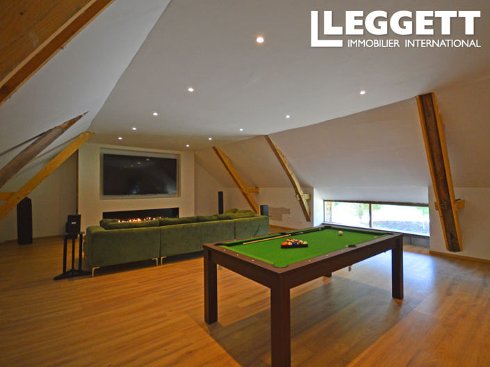 Image No.3-6 Bed House for sale