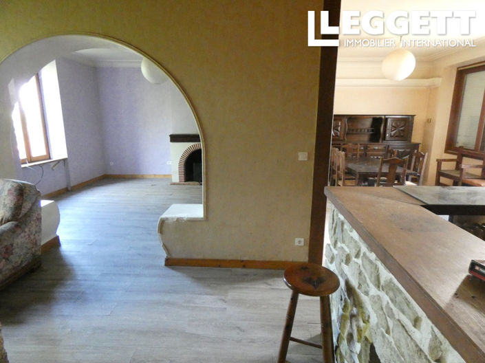 Image No.3-4 Bed House for sale