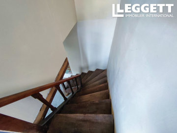 ahr0chm6ly9jzg4uagvzdglhlmltbw8vaw1hz2uvvevom